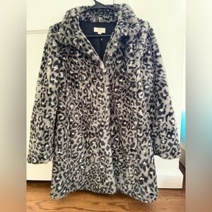 LOFT Black and Gray Leopard Print Teddy Jacket
